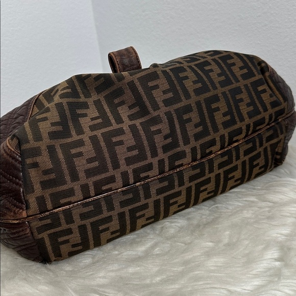 💯Authentic Fendi Zucca FF Spy Handbag🍀 - Picture 12 of 17